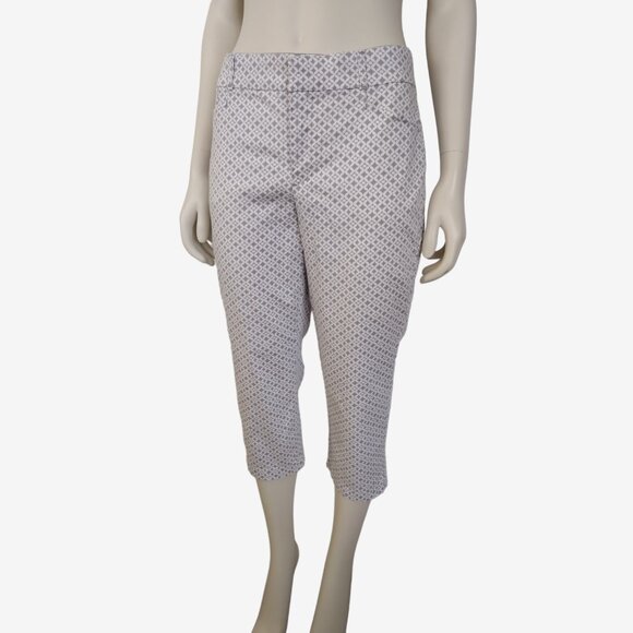 Gloria Vanderbilt Charlene White Gray Geometric Print Capri Pants Size 6 - Picture 3 of 13